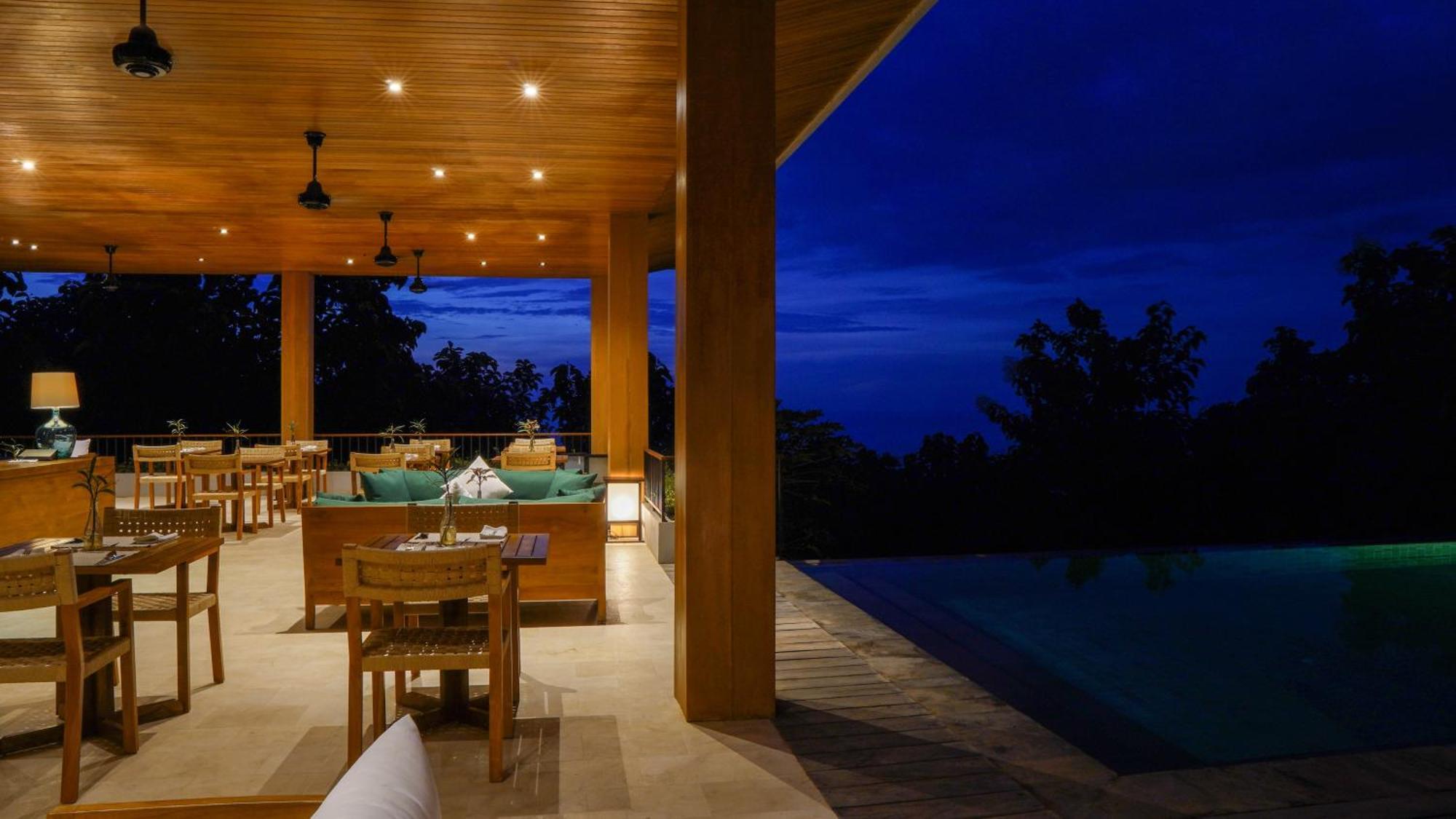 Sanglung Villas & Suites Kubutambahan  Exterior foto